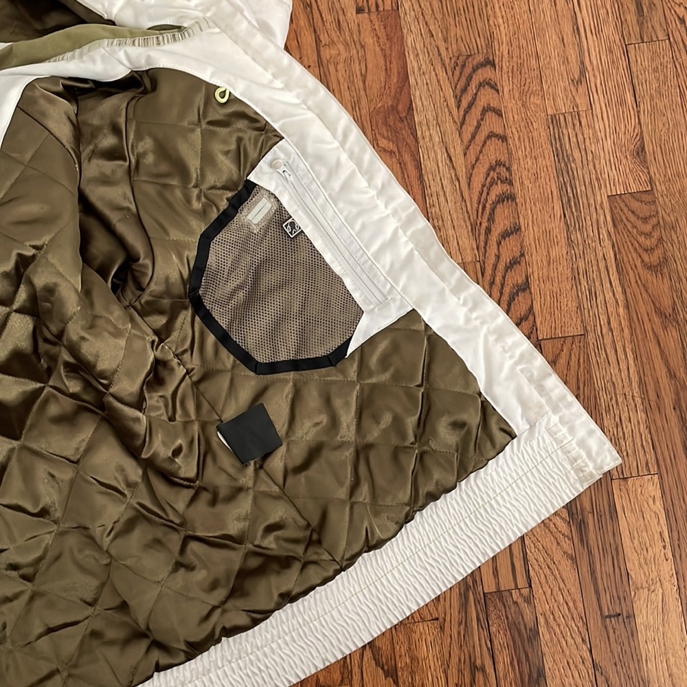 White Helly Hansen Puffy Winter Jacket With Satin… - image 7